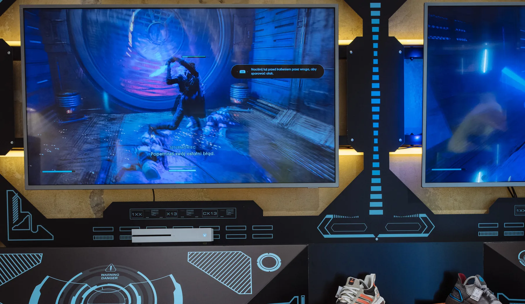 adidas × Xbox w WS2 — gaming / detal ekranu